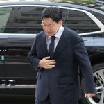 HYBE Chairman Bang Si-hyuk questioned over IPO fraud allegations