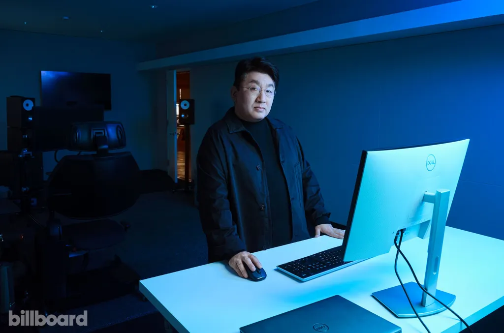 Hybe Chairman Bang Si Hyuk’s home and office raided by police