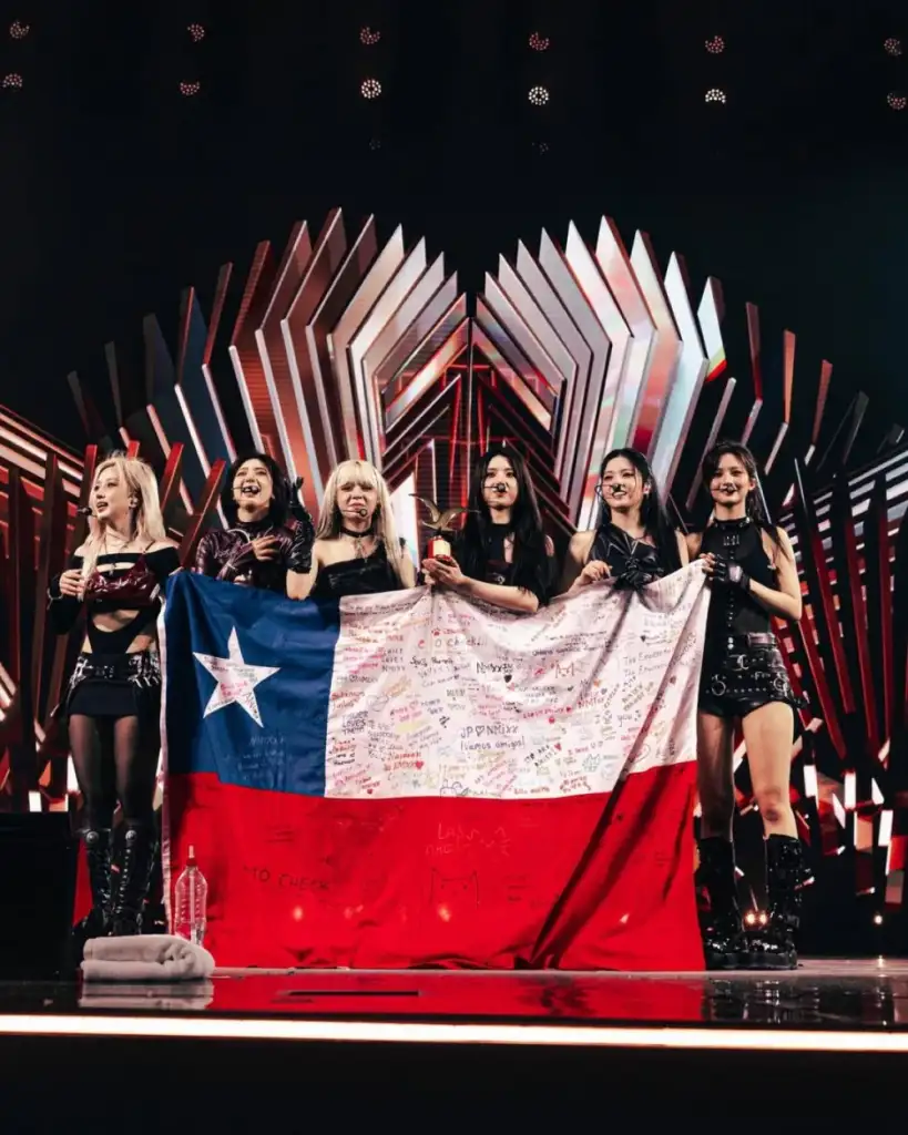 NMIXX has become the first Korean artist to receive the La Gaviota Award at the Viña del Mar Festival in Chile