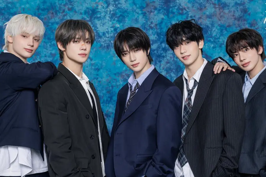 TOMORROW X TOGETHER announces their comeback with “7TH YEAR: WHEN THE WIND BRIEFLY STOPPED IN THE THORN BUSH”